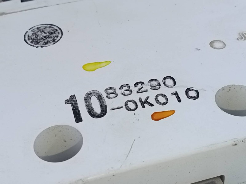 Recambio de pantalla multifuncion para toyota hilux (kun) referencia OEM IAM 832900K010  E3-B2-18-3