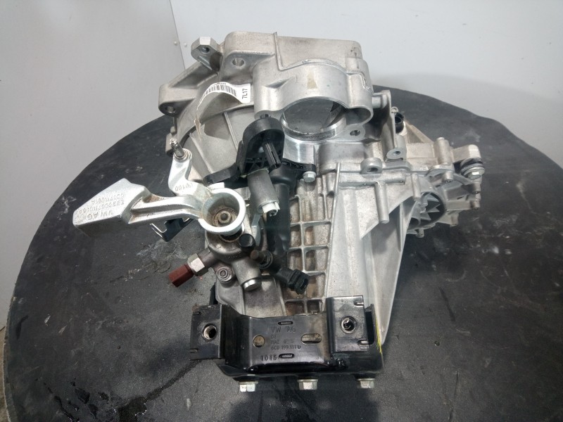 Recambio de caja cambios para volkswagen polo (6c1) comfortline referencia OEM IAM QAC  M1-A1-69