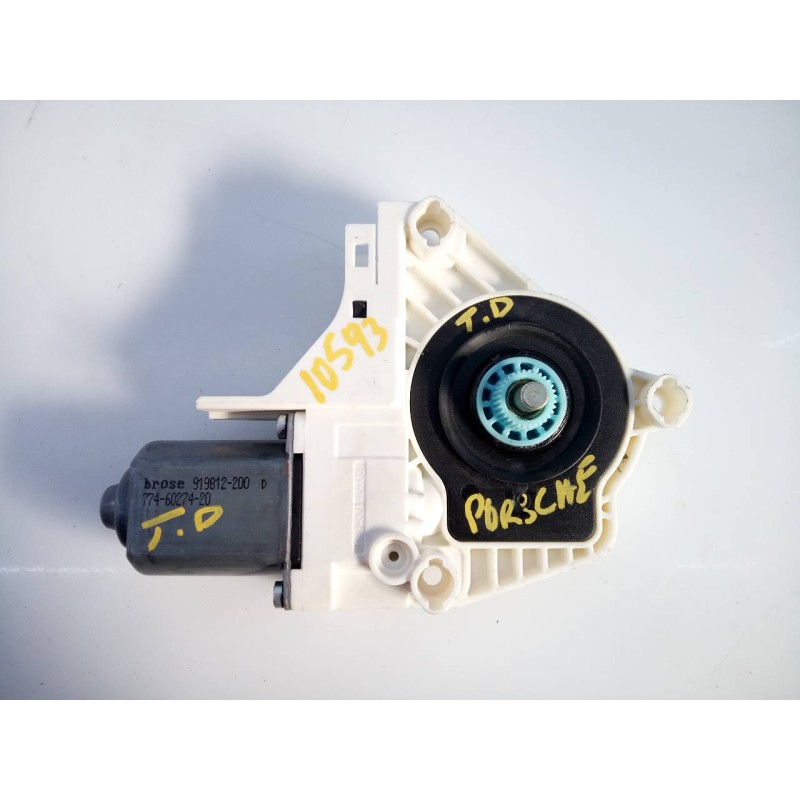 Recambio de motor elevalunas trasero derecho para porsche cayenne (typ 92aa) diesel platinum edition referencia OEM IAM 8K095981