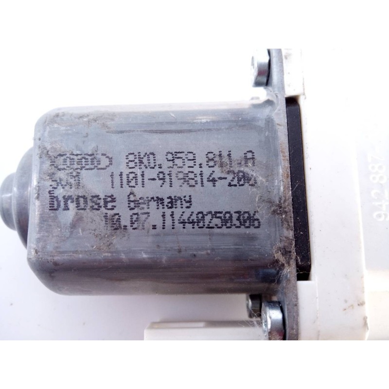 Recambio de motor elevalunas trasero derecho para porsche cayenne (typ 92aa) diesel platinum edition referencia OEM IAM 8K095981