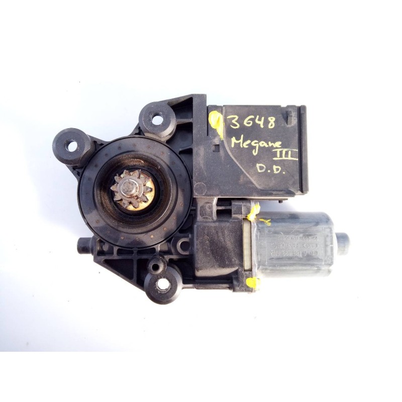 Recambio de motor elevalunas delantero derecho para renault megane iii berlina 5 p authentique referencia OEM IAM 807301396R  E1