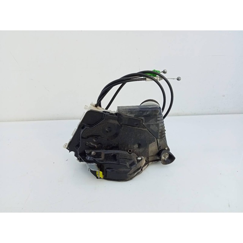 Recambio de cerradura puerta delantera izquierda para toyota yaris city referencia OEM IAM   E2-B4-20-1