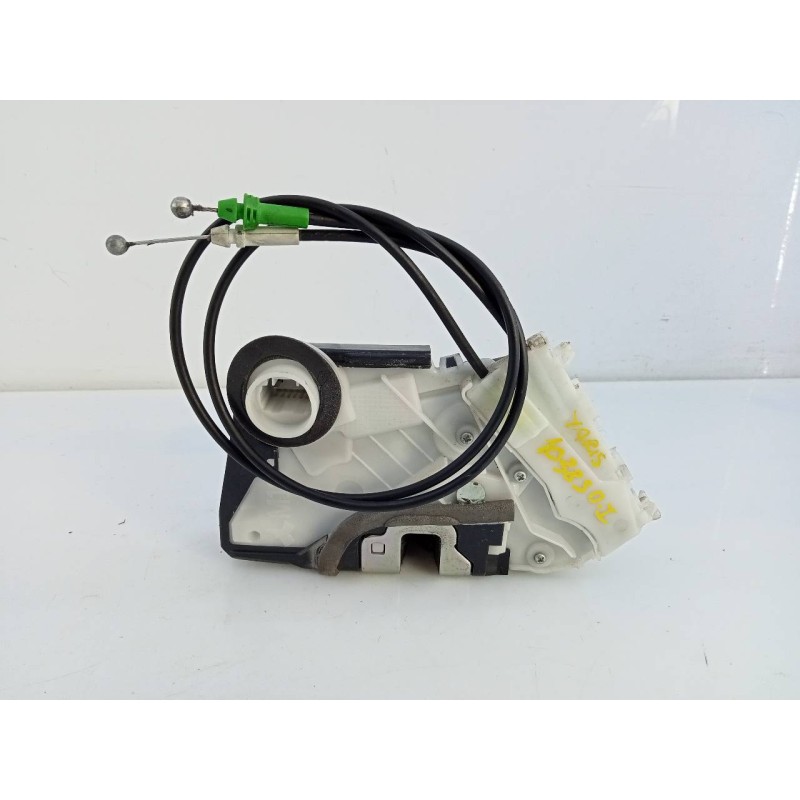 Recambio de cerradura puerta delantera izquierda para toyota yaris city referencia OEM IAM   E2-B4-20-1