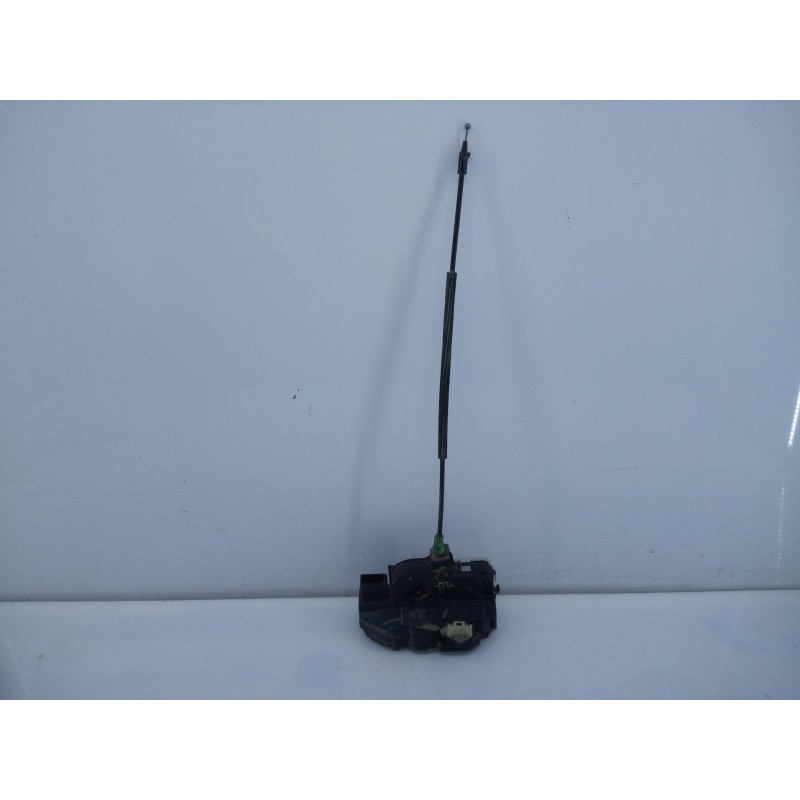 Recambio de cerradura puerta trasera derecha para opel astra j lim. cosmo referencia OEM IAM 8023880  E2-B6-5-2