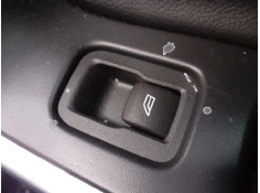 MANDO ELEVALUNAS TRASERO DERECHO 