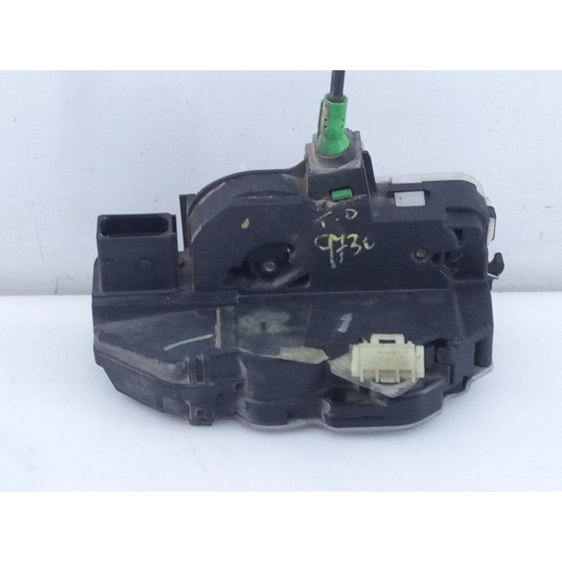 Recambio de cerradura puerta trasera derecha para opel astra j lim. cosmo referencia OEM IAM 8023880  E2-B6-5-2