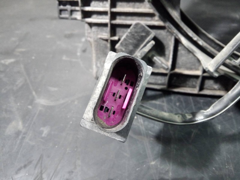 Recambio de electroventilador para volkswagen polo (6c1) comfortline referencia OEM IAM 6R0959455E  P2-B9-3