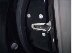 CERRADURA PUERTA TRASERA IZQUIERDA 