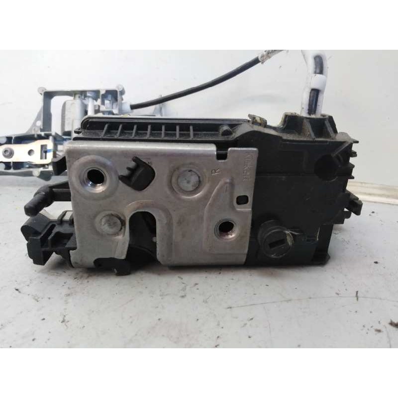 Recambio de cerradura puerta trasera derecha para peugeot 208 access referencia OEM IAM 9688080780  E1-A4-12-2