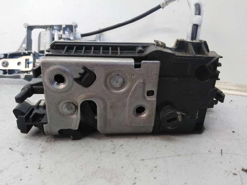 Recambio de cerradura puerta trasera derecha para peugeot 208 access referencia OEM IAM 9688080780  E1-A4-12-2