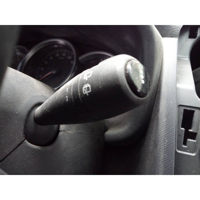 Recambio de mando limpia para dacia sandero stepway comfort referencia OEM IAM   