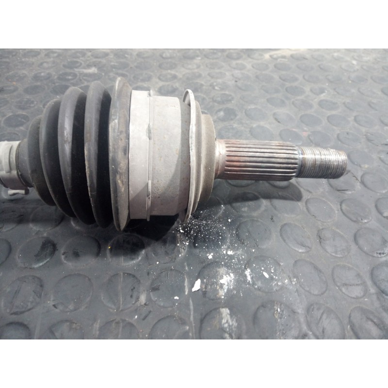 Recambio de transmision delantera derecha para toyota yaris city referencia OEM IAM 10239922  P1-A6-41