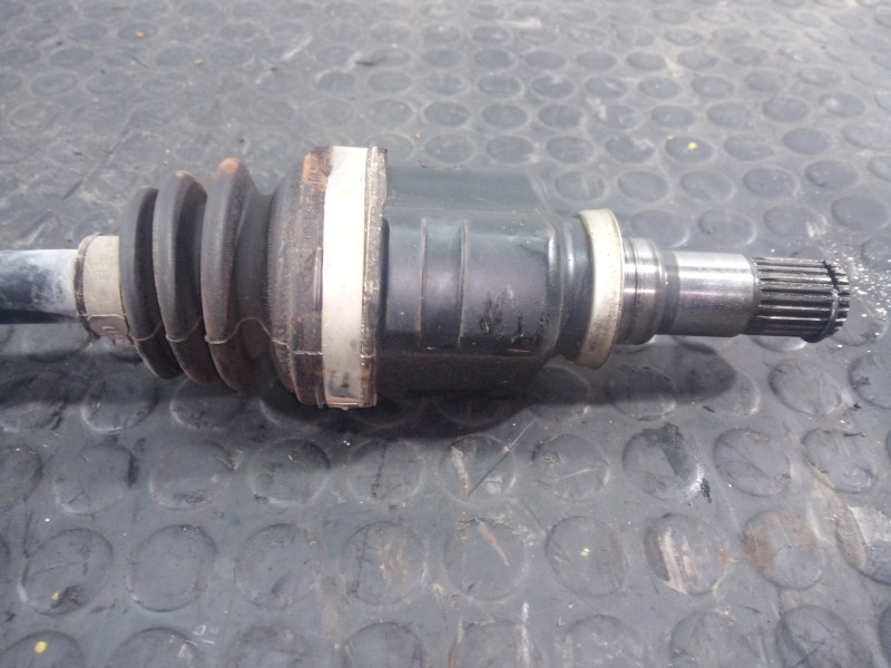 Recambio de transmision delantera izquierda para toyota yaris city referencia OEM IAM 434200D390  P1-A6-41