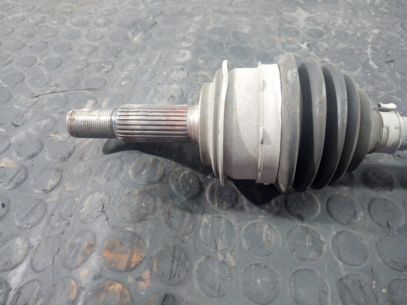 Recambio de transmision delantera izquierda para toyota yaris city referencia OEM IAM 434200D390  P1-A6-41