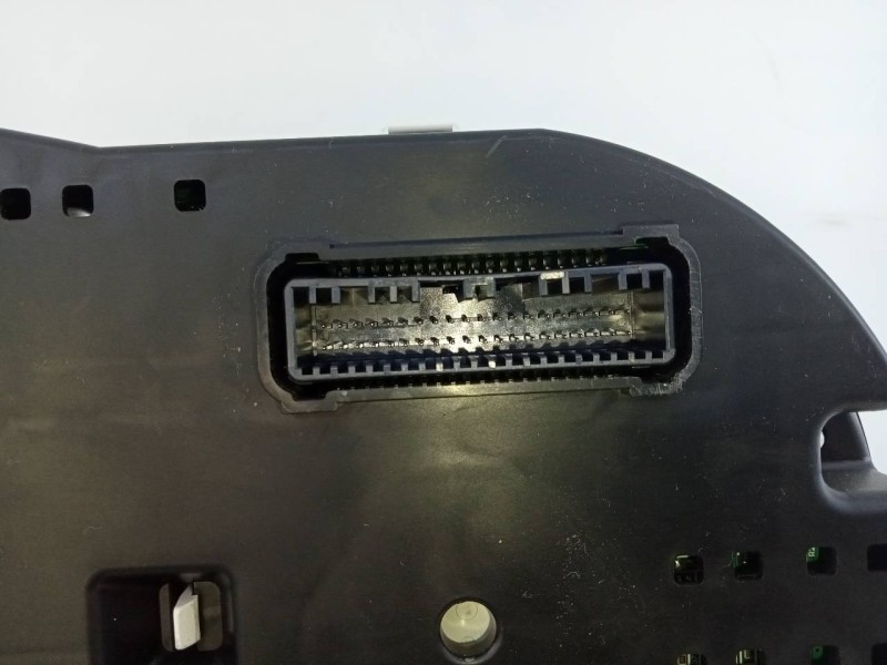 Recambio de cuadro instrumentos para kia carens ( ) drive referencia OEM IAM 94002A4340 20150910 E3-A3-24-4