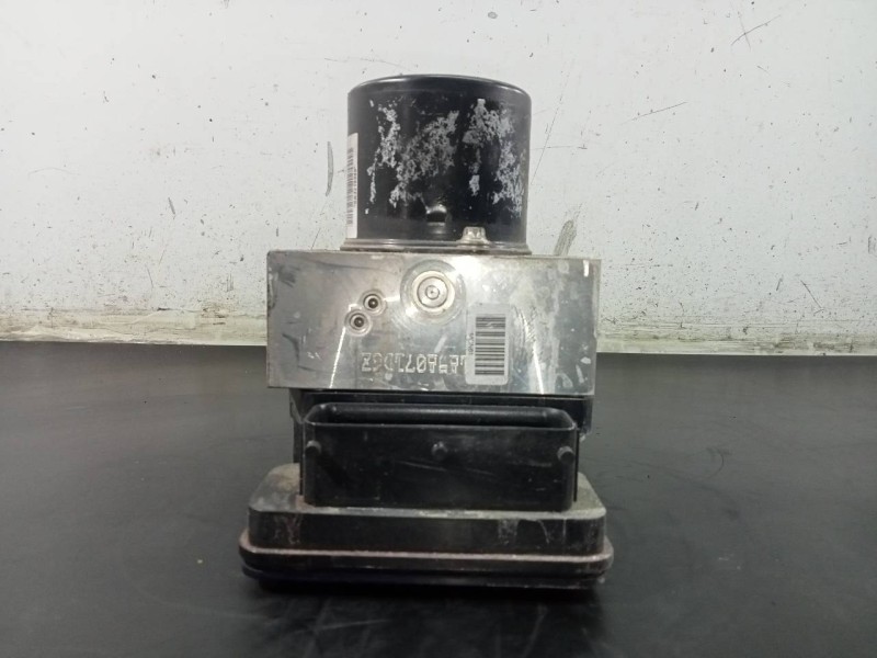 Recambio de abs para opel insignia berlina edition referencia OEM IAM 22757649  P3-A8-24-4