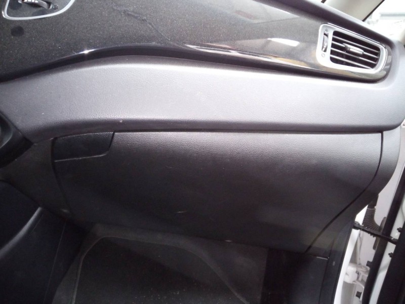 Recambio de guantera para kia carens ( ) drive referencia OEM IAM   