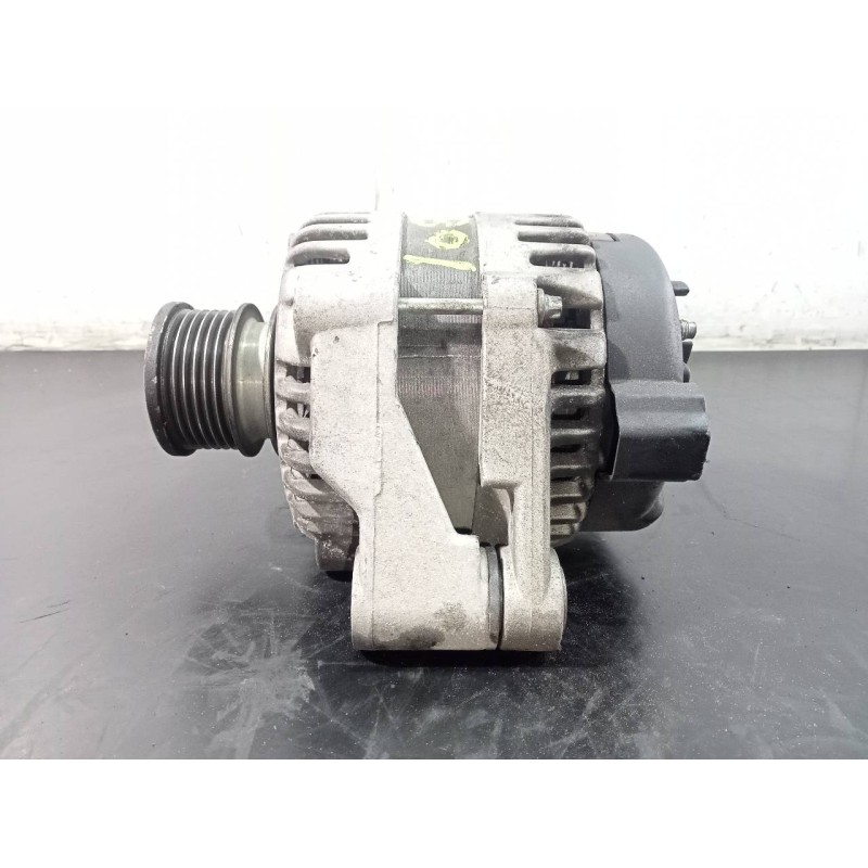 Recambio de alternador para opel insignia berlina edition referencia OEM IAM 13502583  P3-A4-3-3