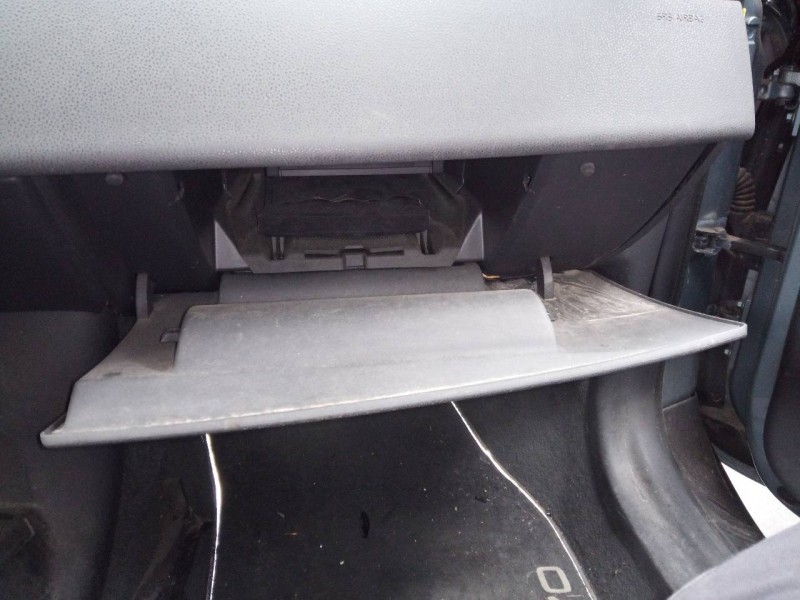 Recambio de guantera para volvo c70 cabriolet 2.0 d momentum referencia OEM IAM   