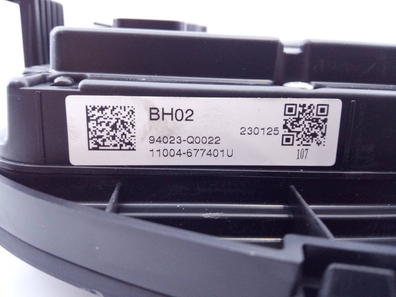 Recambio de cuadro instrumentos para hyundai i20 klass referencia OEM IAM 94023Q0022 11004677401U E3-A3-50-3