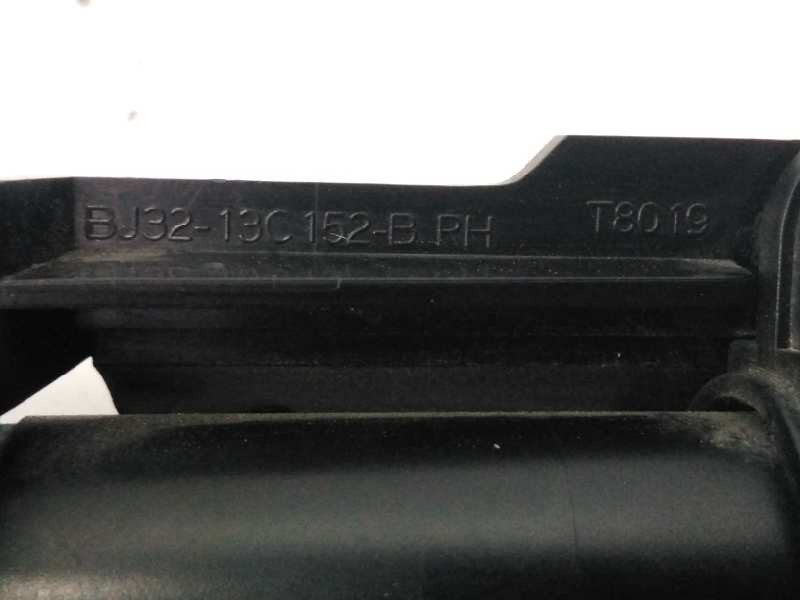 Recambio de lava faros para land rover evoque dynamic referencia OEM IAM BJ3213C152  E3-B3-13-2