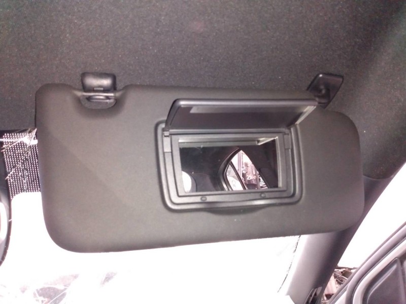 Recambio de parasol derecho para ford focus st-line referencia OEM IAM   