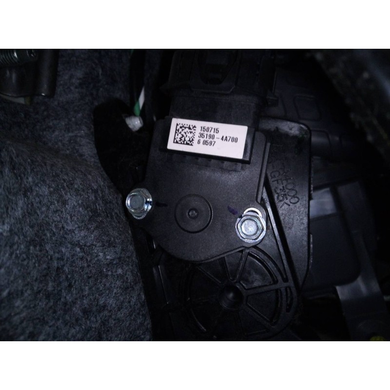 Recambio de pedal acelerador para kia carens ( ) drive referencia OEM IAM 351904A700  