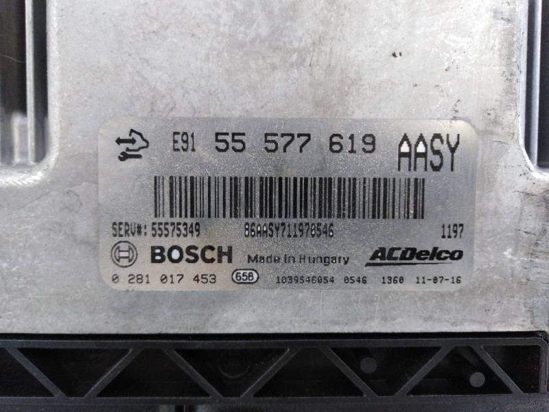 Recambio de centralita motor uce para opel insignia berlina edition referencia OEM IAM 55577619 0282017453 E3-B5-18-2