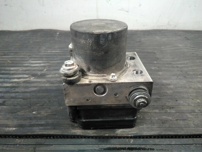 Recambio de abs para iveco daily ka caja cerrada 45c... batalla 3000 referencia OEM IAM 5801815699 0265243239 P3-A8-8-5