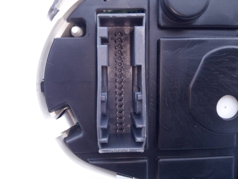 Recambio de cuadro instrumentos para ford fiesta (cb1) trend referencia OEM IAM 8A6T10819GL  E3-B3-30-4