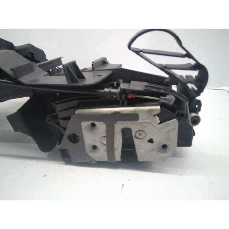 Recambio de cerradura puerta delantera derecha para ford focus lim. (cb8) trend referencia OEM IAM BM5AA1812BE 921760104 E2-B3-4