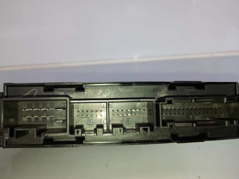 Recambio de motor elevalunas trasero derecho para porsche cayenne (typ 9pa) s referencia OEM IAM 7L0959794 7L0959704 E1-B6-55-4