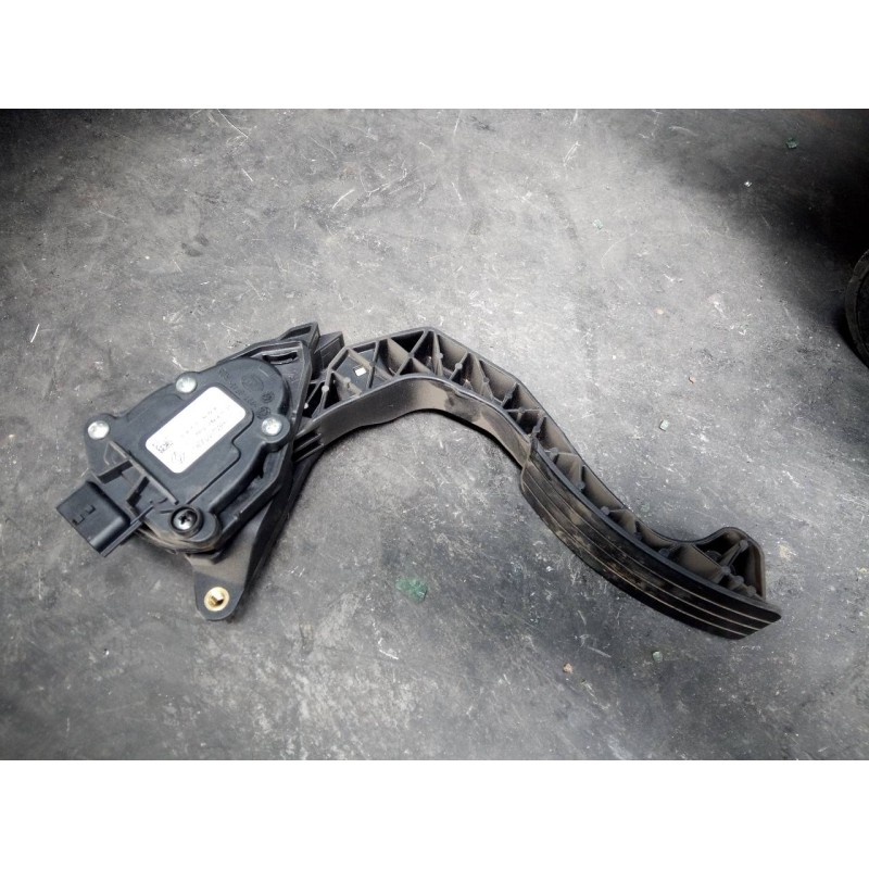 Recambio de pedal acelerador para dacia sandero stepway comfort referencia OEM IAM 180022703R 6PV00997803 