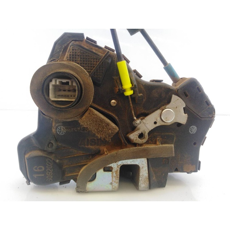 Recambio de cerradura puerta delantera izquierda para toyota land cruiser (j12) 3.0 d-4d gx referencia OEM IAM 6904033232  E2-B4