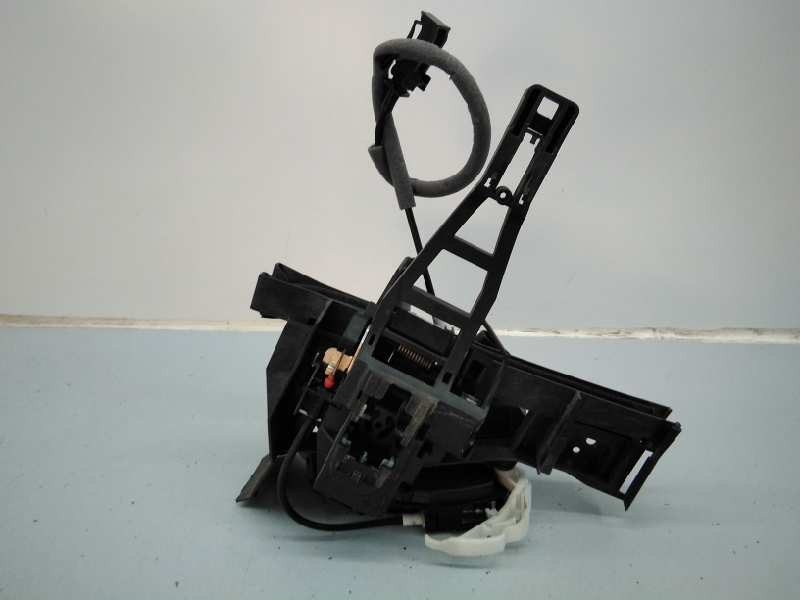 Recambio de cerradura puerta trasera derecha para ford focus lim. (cb8) trend referencia OEM IAM BM5AA26412AE 921764104 E2-B3-10