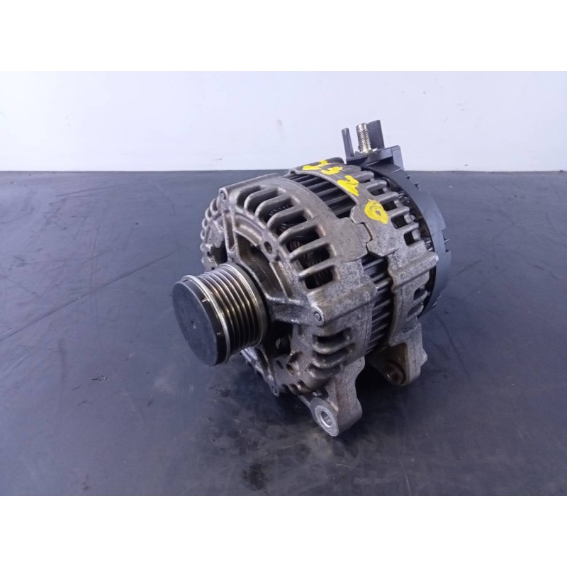Recambio de alternador para land rover freelander (lr2) td4 e referencia OEM IAM 6G9N10300ADB 0121615021 P3-A4-12-5