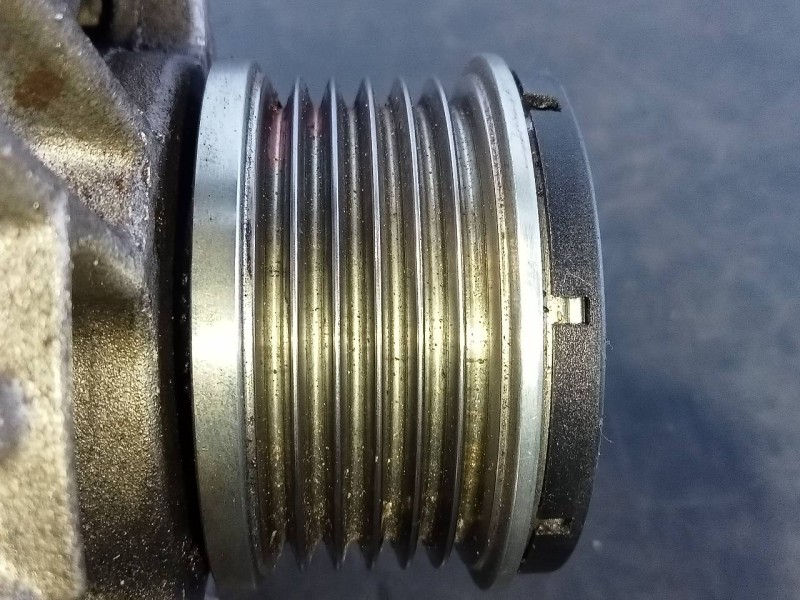 Recambio de alternador para land rover freelander (lr2) td4 e referencia OEM IAM 6G9N10300ADB 0121615021 P3-A4-12-5