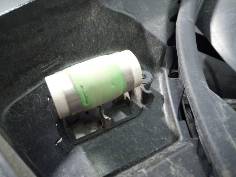 Recambio de electroventilador para kia carens ( ) drive referencia OEM IAM   P2-B8-16