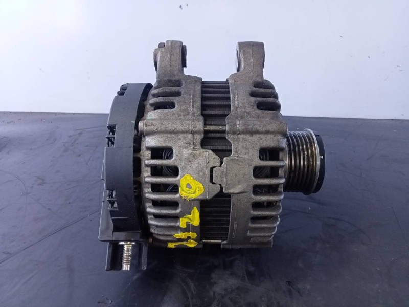 Recambio de alternador para land rover freelander (lr2) td4 e referencia OEM IAM 6G9N10300ADB 0121615021 P3-A4-12-5