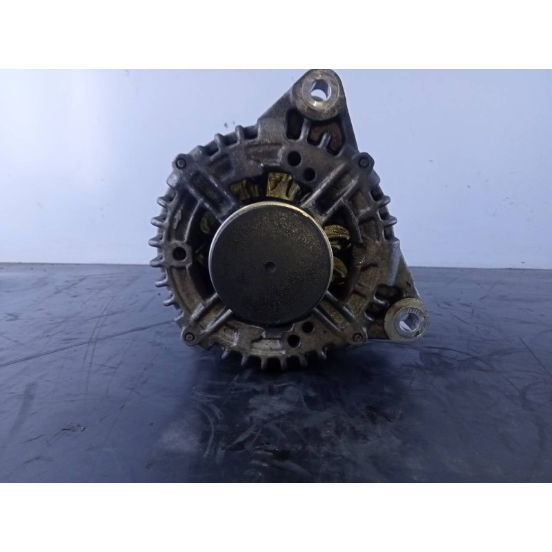 Recambio de alternador para land rover freelander (lr2) td4 e referencia OEM IAM 6G9N10300ADB 0121615021 P3-A4-12-5