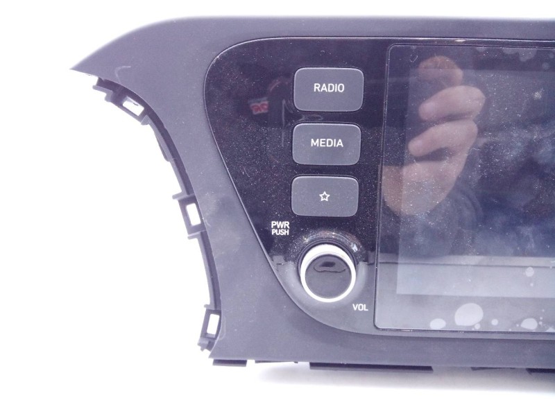 Recambio de sistema audio / radio cd para hyundai i20 klass referencia OEM IAM 96160Q0421NNB  E3-A3-44-1