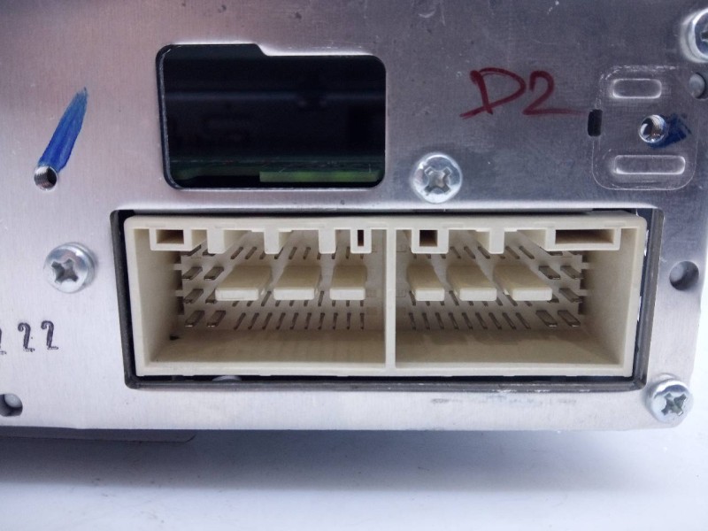 Recambio de sistema audio / radio cd para hyundai i20 klass referencia OEM IAM 96160Q0421NNB  E3-A3-44-1