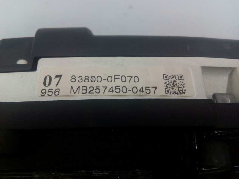 Recambio de cuadro instrumentos para toyota corolla (e15) premium referencia OEM IAM 838000F070  E2-B4-9-2