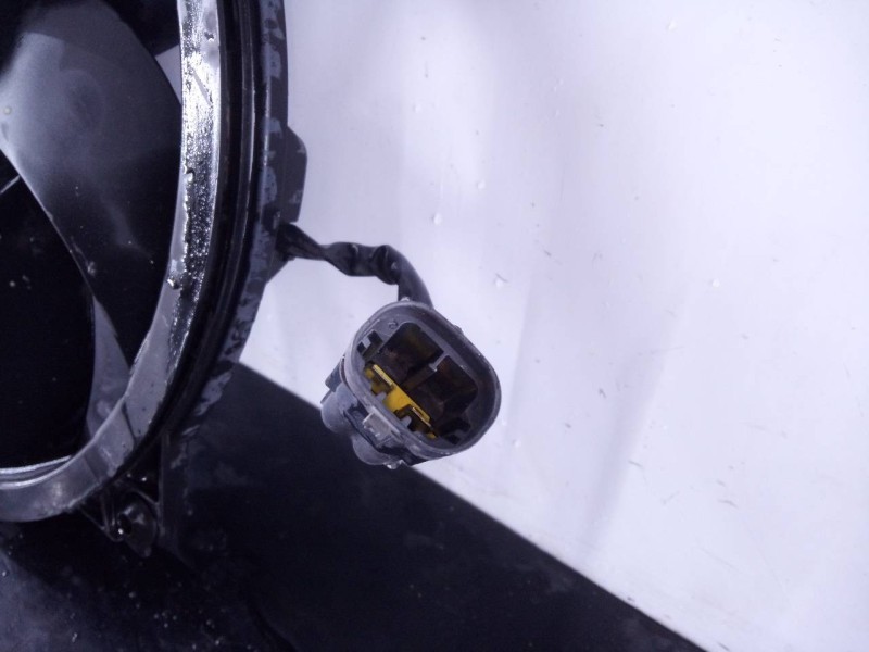 Recambio de electroventilador para citroën ds5 desire hybrid4 referencia OEM IAM 9673009880  P2-B8-23