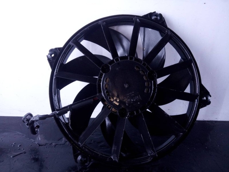Recambio de electroventilador para citroën ds5 desire hybrid4 referencia OEM IAM 9673009880  P2-B8-23
