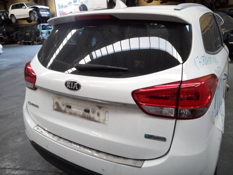 Recambio de porton trasero para kia carens ( ) drive referencia OEM IAM   
