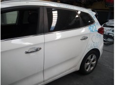 Recambio de puerta trasera izquierda para kia carens ( ) drive referencia OEM IAM    2