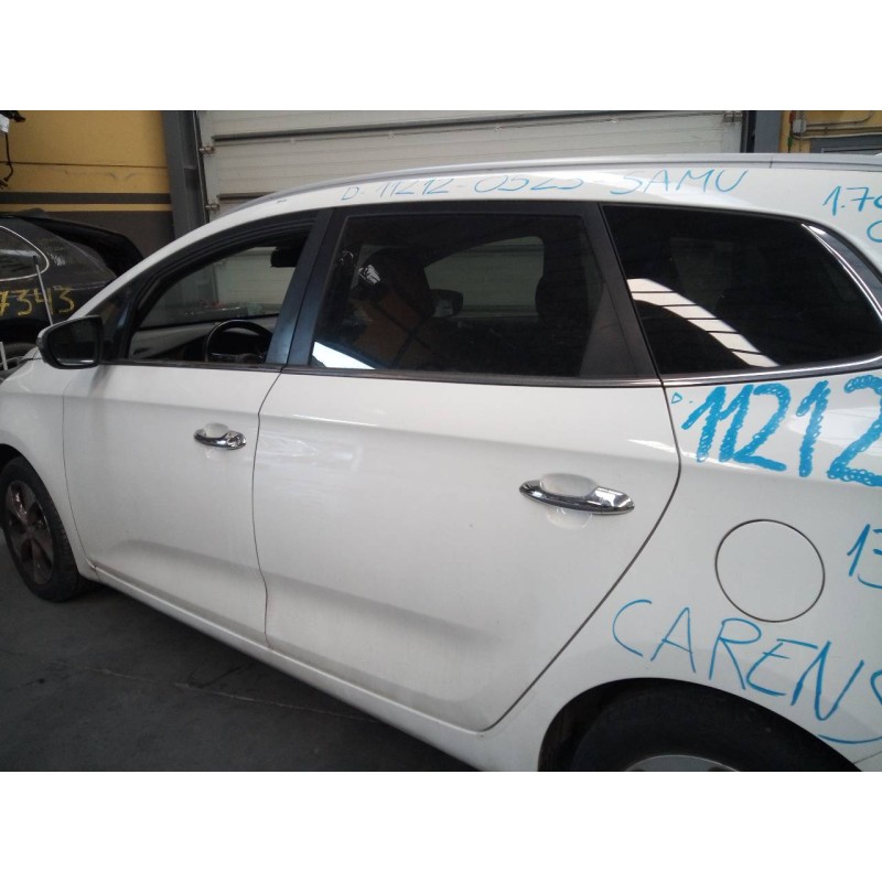 Recambio de puerta trasera izquierda para kia carens ( ) drive referencia OEM IAM   