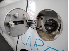 Recambio de tapa exterior combustible para kia carens ( ) drive referencia OEM IAM    2