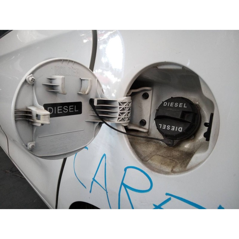 Recambio de tapa exterior combustible para kia carens ( ) drive referencia OEM IAM   